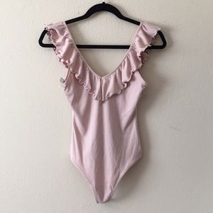 Wilfred aritzia bodysuit pink xs